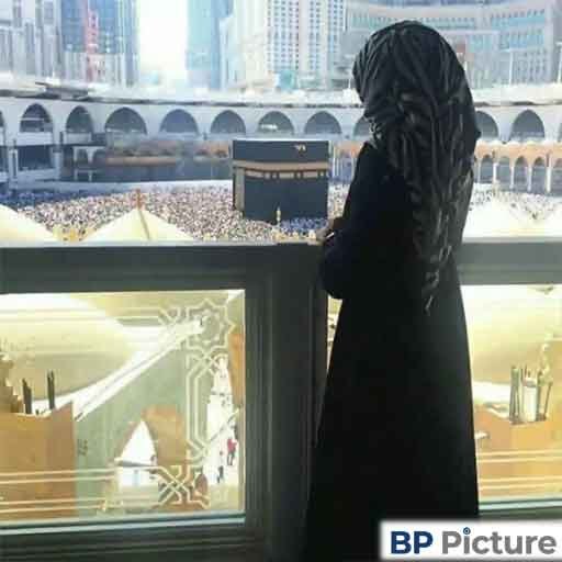 Aesthetic Hidden Face Girl Pic Black And White