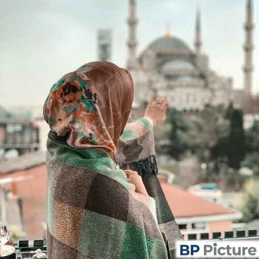 Hijab Girl Photo