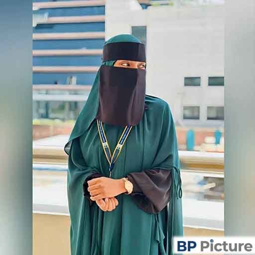 Hijab Girl Pic