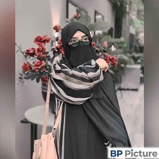 Hijab Girl Pic