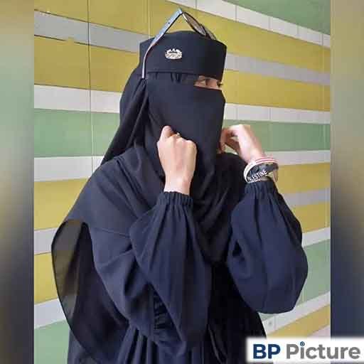 Hijab Girl Pic