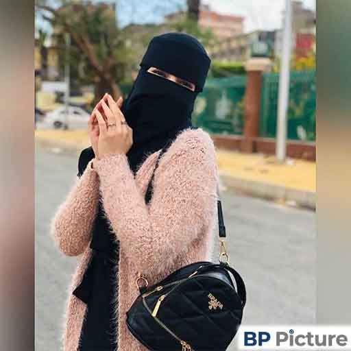 Hijab Girl Pic